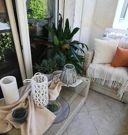 Sea View Across The Golden Bay Beach, Cosy Sunny, Spacious In Aretsou Kalamaria *